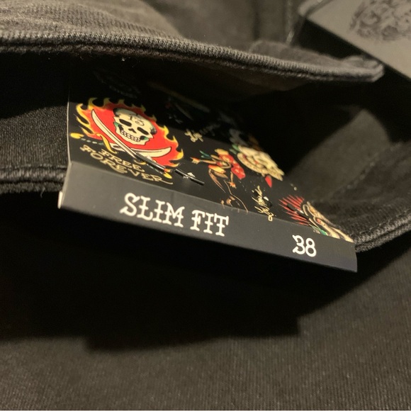 Ed Hardy Mens Bengal Crawling Tiger Size 38x30 Slim Fit Jeans Faded Black NWT - Picture 3 of 5